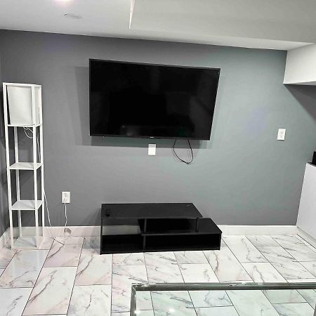 Lovely Basement 1-Bedroom With Free Parking Washington Eksteriør bilde