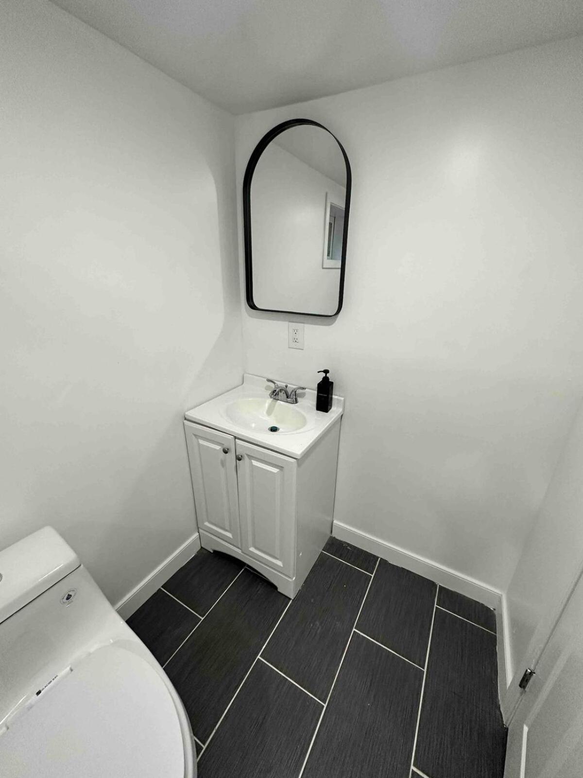 Lovely Basement 1-Bedroom With Free Parking Washington Eksteriør bilde